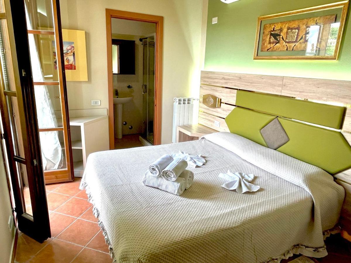 Podere Cortesi Agriturismo Molinaccio Santa Luce Luaran gambar