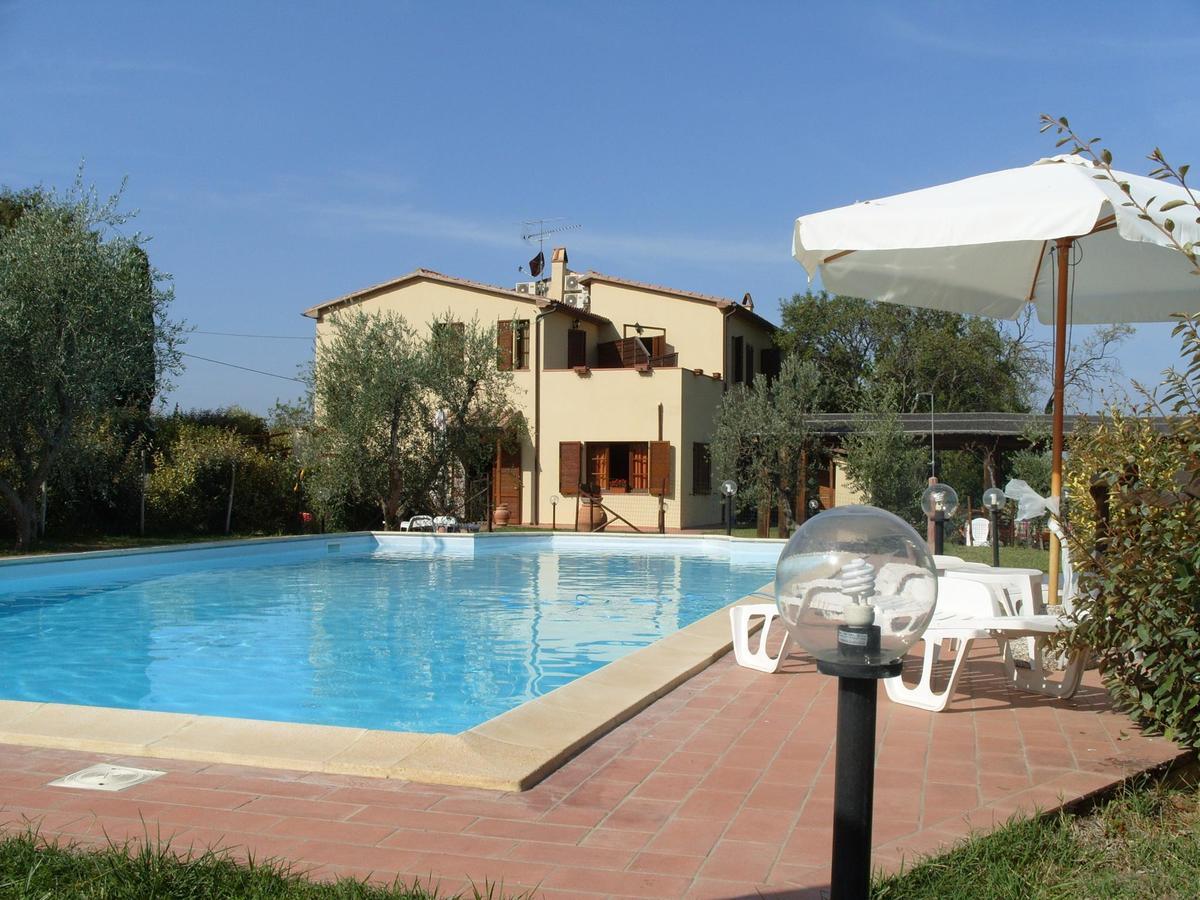 Podere Cortesi Agriturismo Molinaccio Santa Luce Luaran gambar